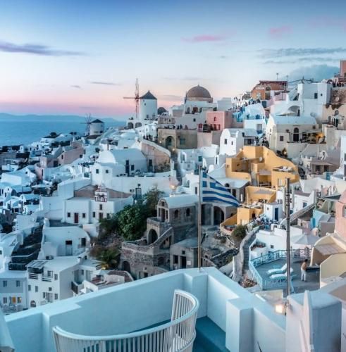 اهنگ   ولش دیساتون شل و وله بده میکروفونو بره کاراتون شره با من در نیوفت