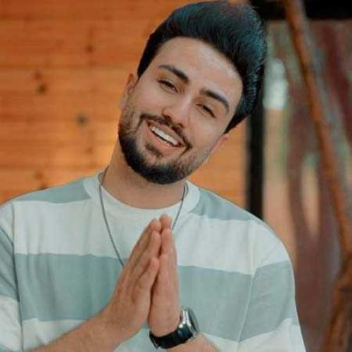 سالار صفرزاده عکساتو من دوره کردم من یه عاشق دوره گردم