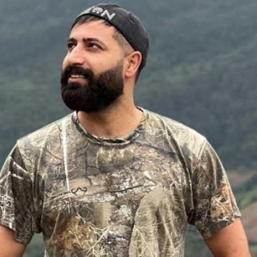 وحید مرادی خله وقته دوتایی باهم نکردمی نشست