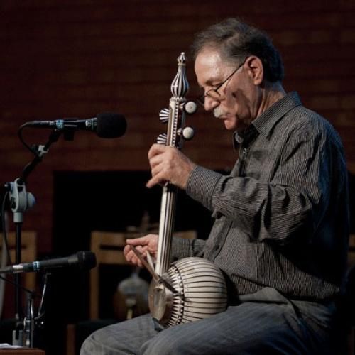 علی اکبر شکارچی برف رنگارنگ