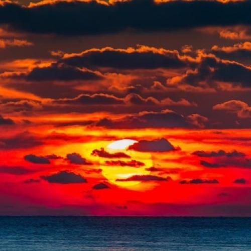 داره ولوله میکنه میکنه قلبو با صدای زن