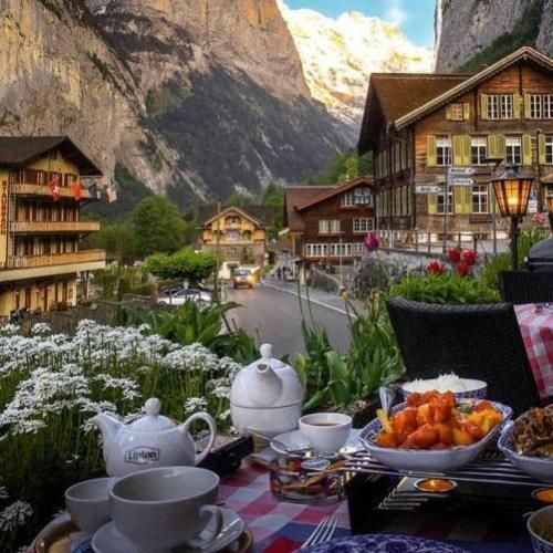  آخرین قرار بازی وسط کوچمون با صدای دختر