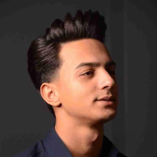 ابوالفضل رحیمی اونایی که چال گونه دارن یه خال نشونه دارن