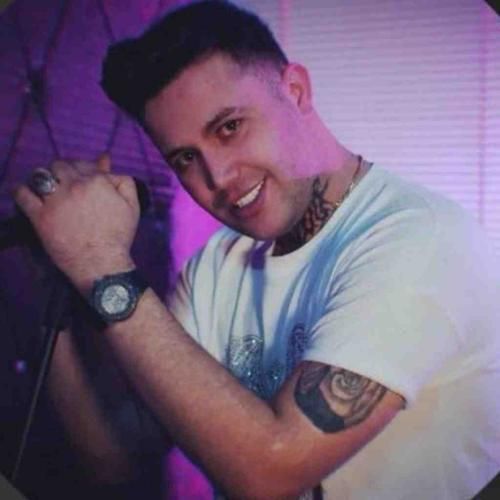 علی احمدیانی زیر چش سیل مکنی قایم نکو عه مه سیلتو