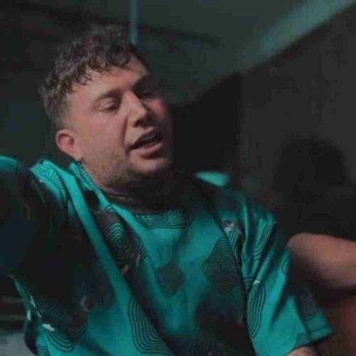 علی احمدیانی چاویلم پر و اشکه عین لب دمه مشکه