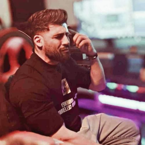 دانلود آهنگ ﺗﻮ ﺑﺮدی اﻣﺎ ﻳﺎدت ﺑﻤﻮﻧﻪ ﺧﺪا ﻛﺸﺘﻰ ﻣﻴﺪه از محمد محرمی