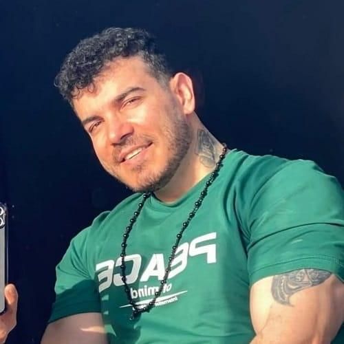 فرهاد فرهادی