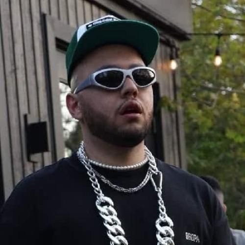 کوروش و کچی بیتز